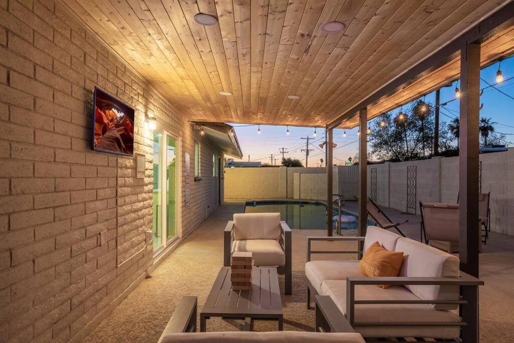 Cozy-Perfect Location-Private Pool-Heat Optional- Spring Training-Gcu Villa Phoenix Exterior photo